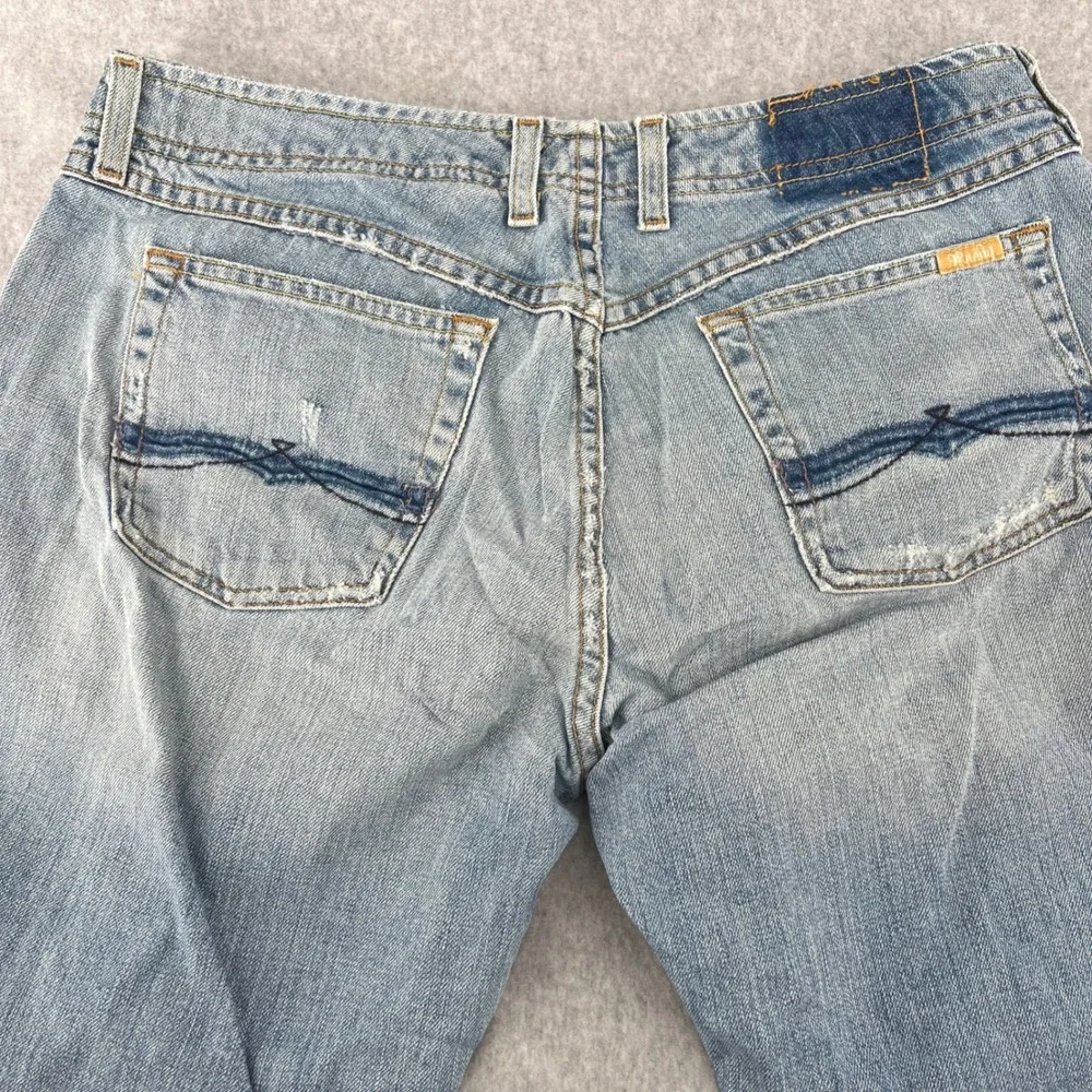 Lucky Brand Dungarees Wonder Block Jeans Size 10 30 Light Wash Distressed USA